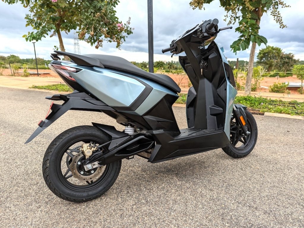 We Rode The Simple One Electric Scooter Here's Our Review!
