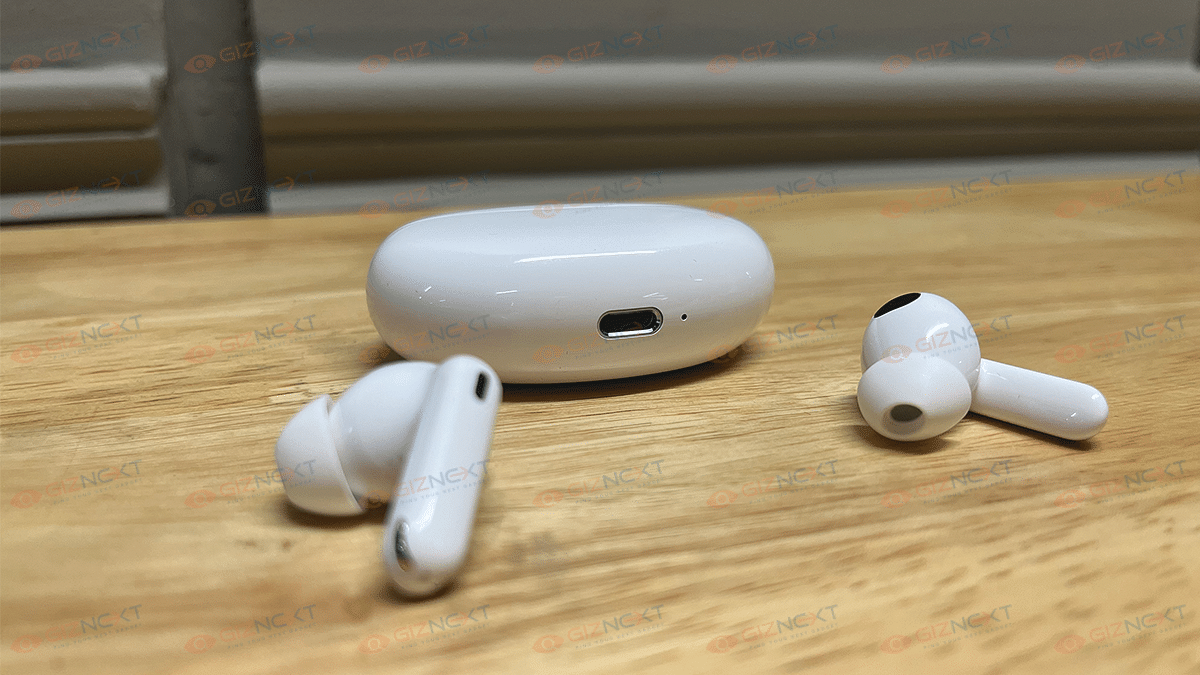 OPPO Enco Air3 Review: Trendy earbuds with punchy bass on a budget!