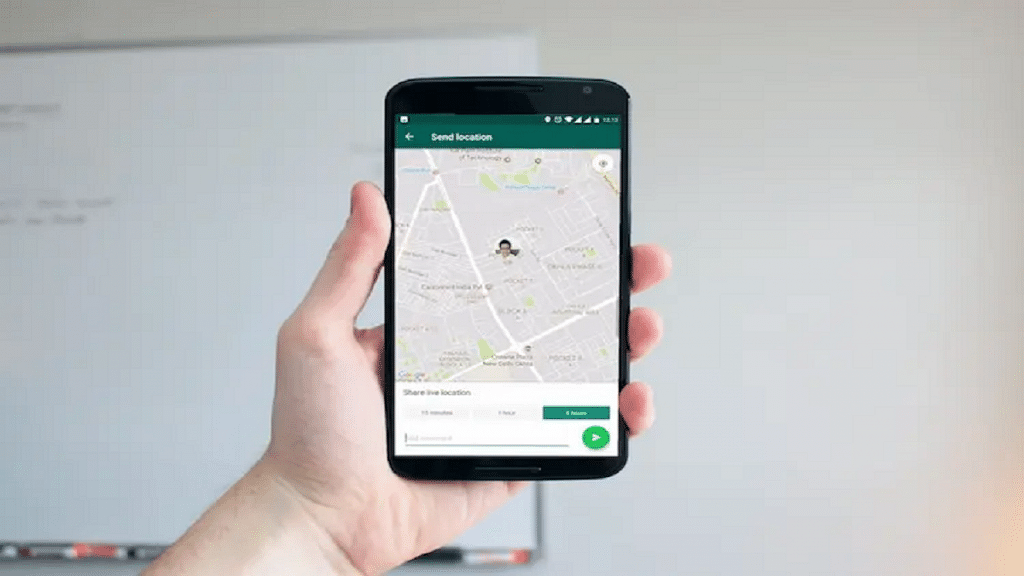 WhatsApp Live Location