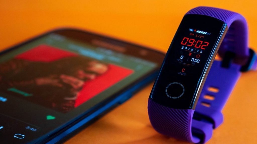 Best Fitness Bands To Buy In India To Stay Healthy 0094