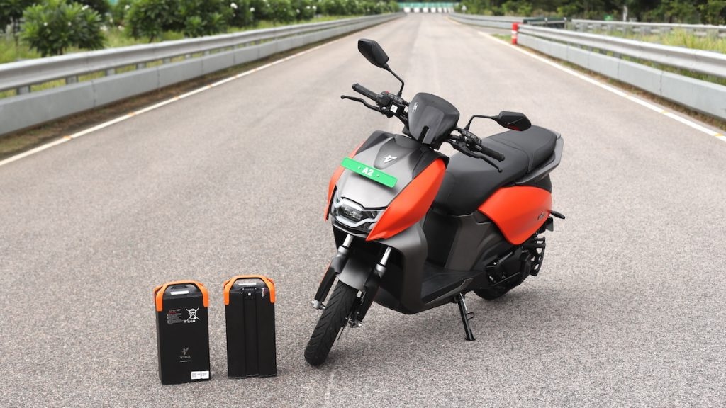 hero battery scooty