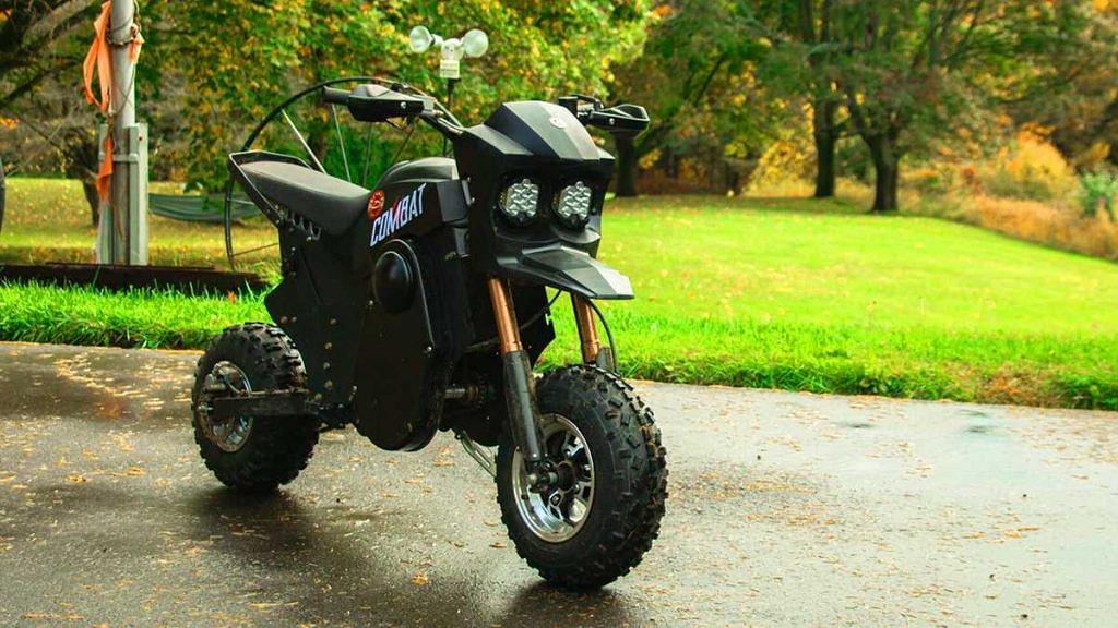 2 Daymak Combat Electric motorcycle