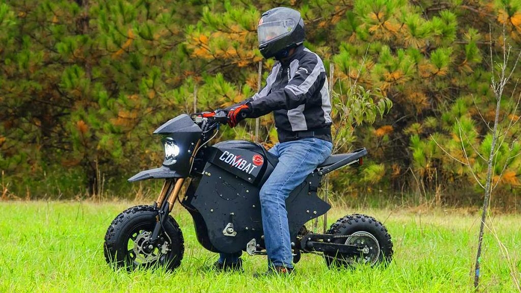 3 Daymak Combat Electric motorcycle