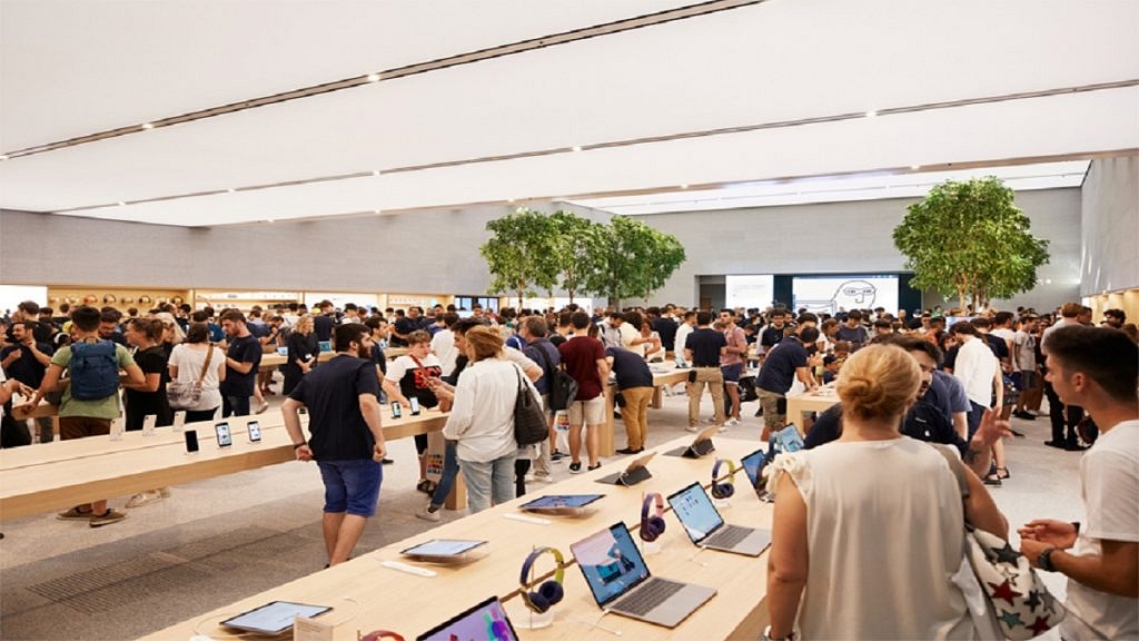 Apple Piazza Liberty Italy Store