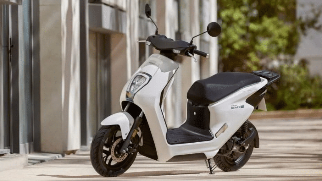 Honda Electric First Two-Wheeler EM1 E Electric Moped With Up To 48km ...