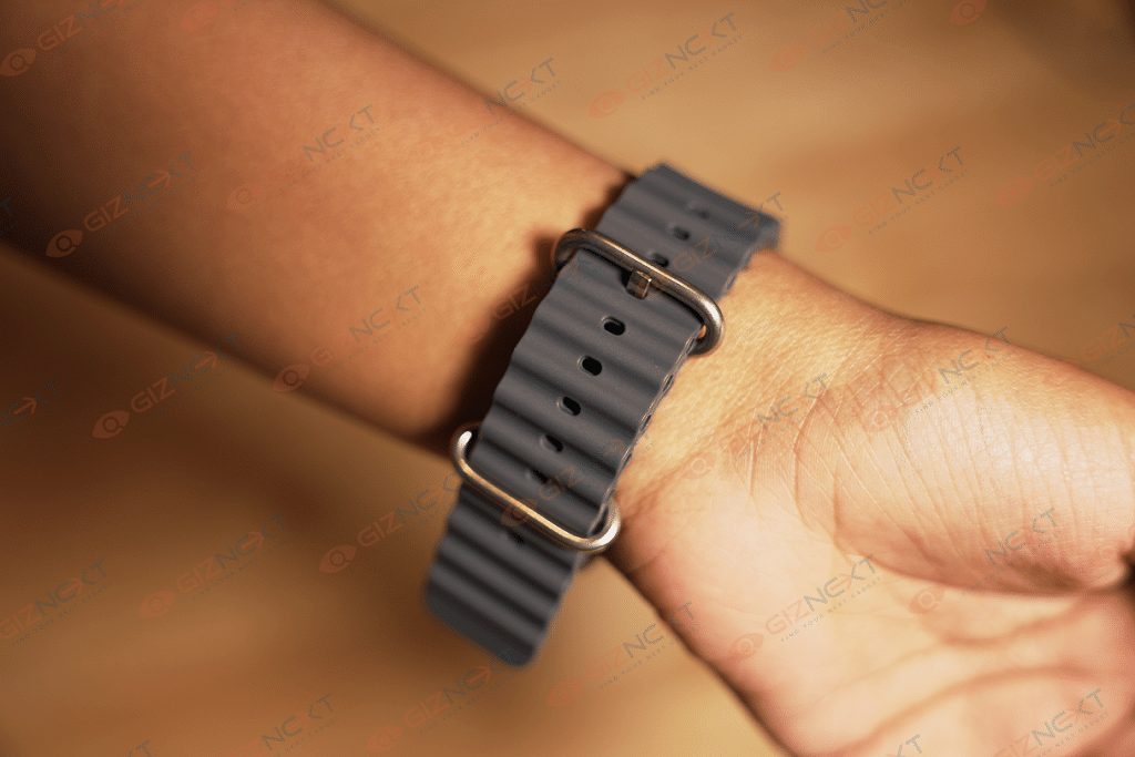 CrossBeats Ignite Surge Smartwatch