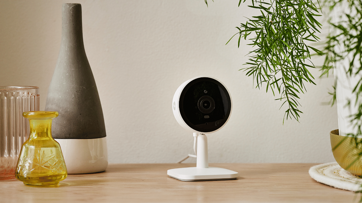 Yale Smart Indoor Camera