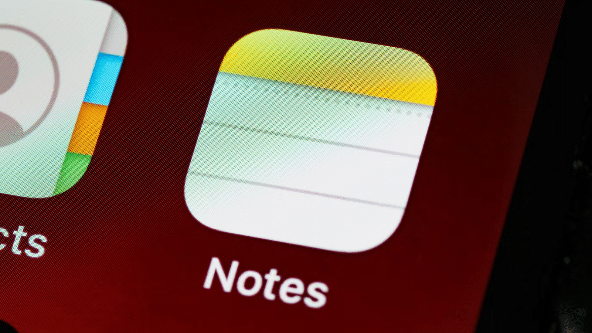 iPhone Notes App