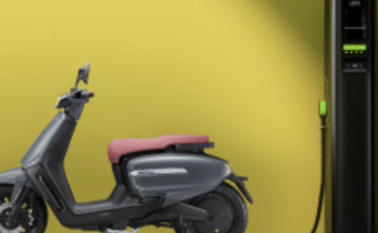 cropped-tennis-e-scooter-4.png