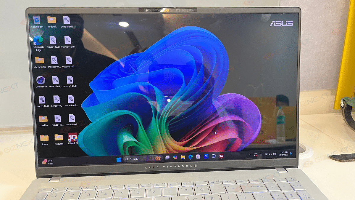 Asus Vivobook S15 Display