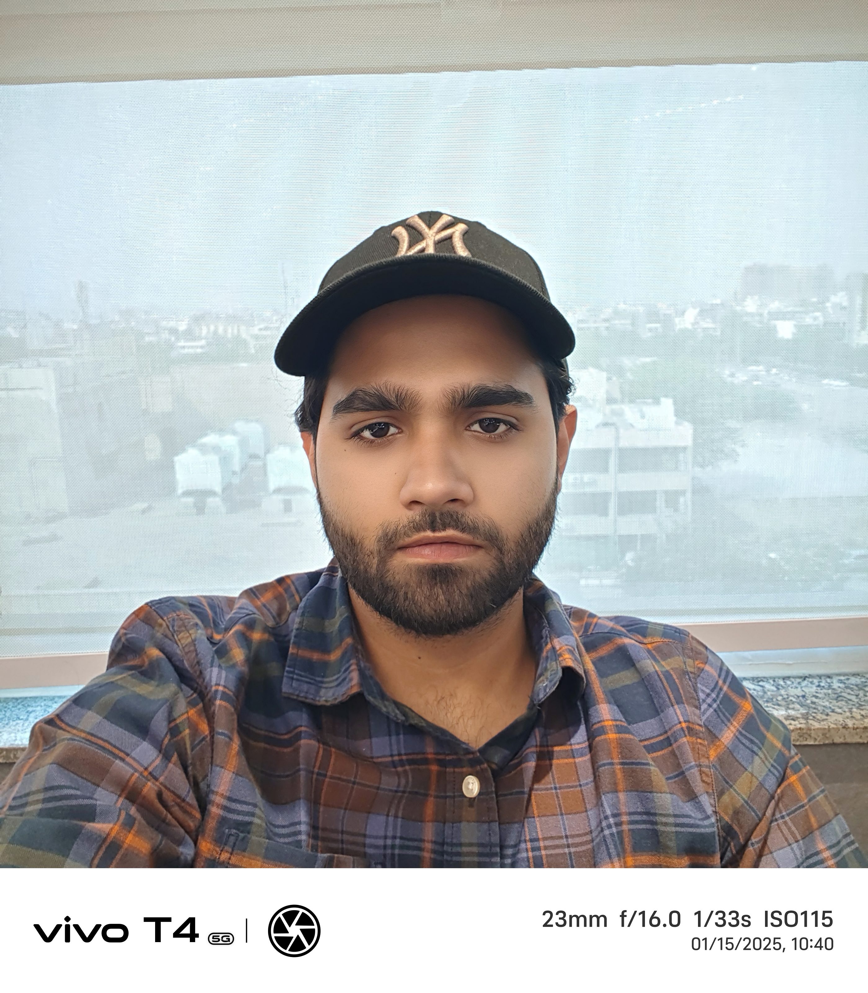 Vivo T4 5G Selfie